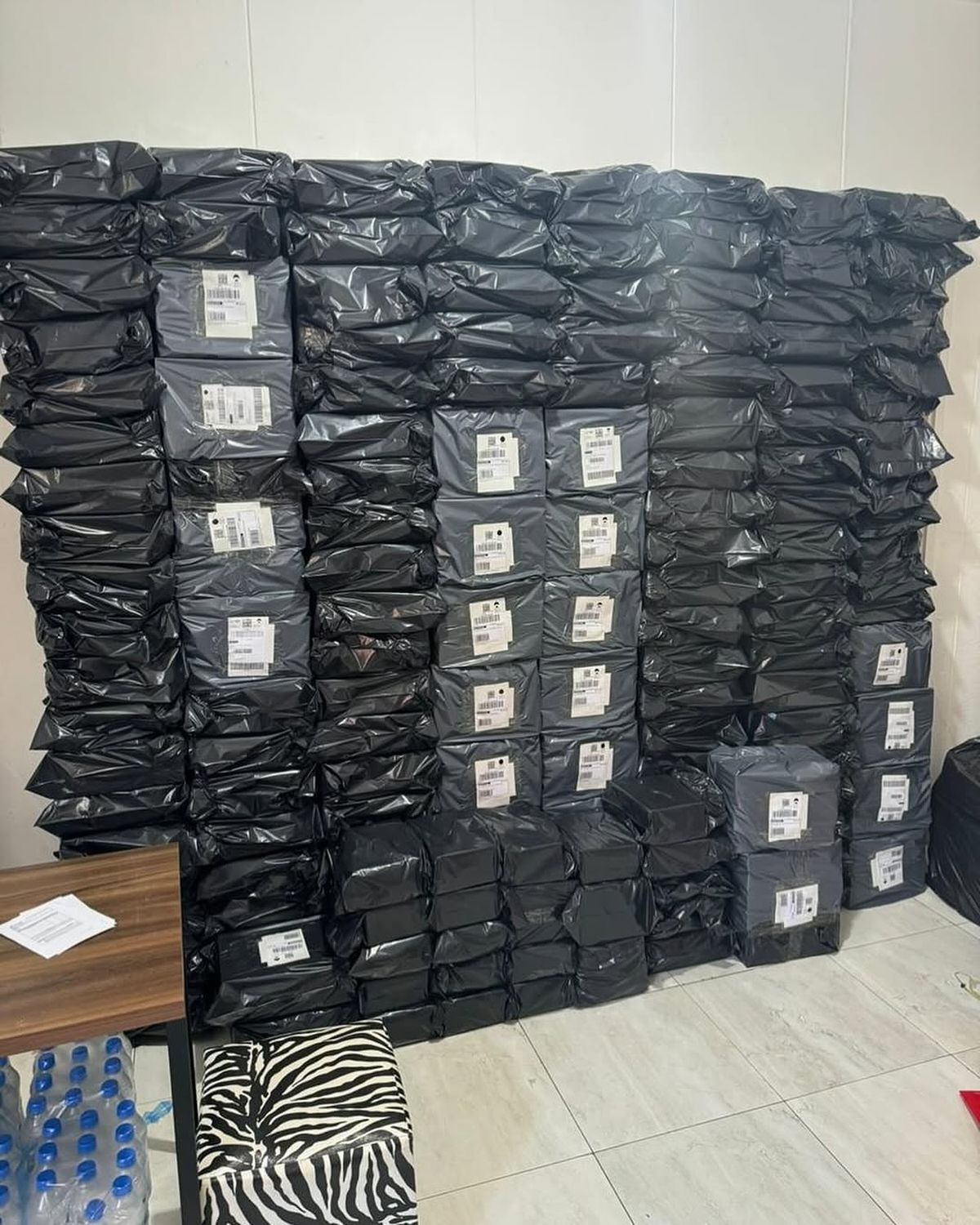 Paquetes Zaptoy listos para enviar